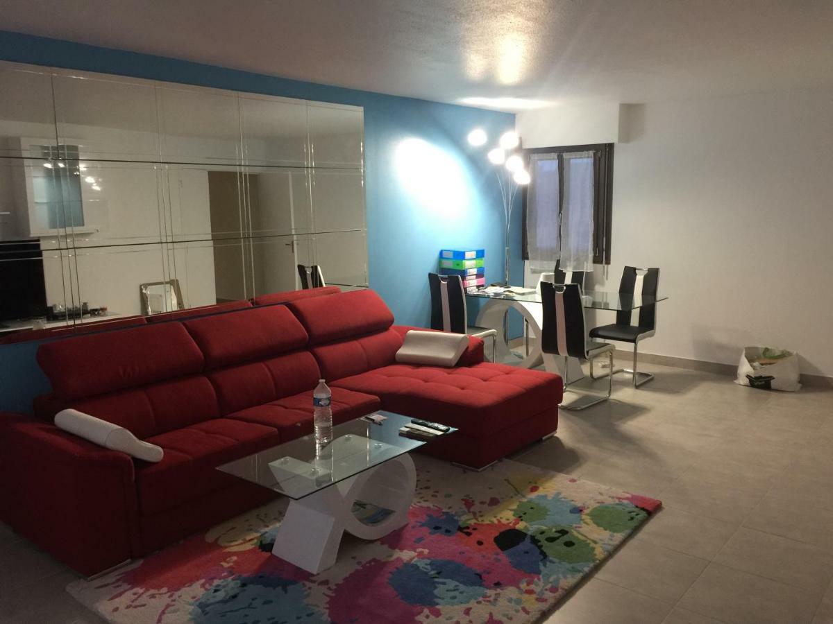 Grand Appartement A Louer Vue Sur Seine Melun Exterior photo